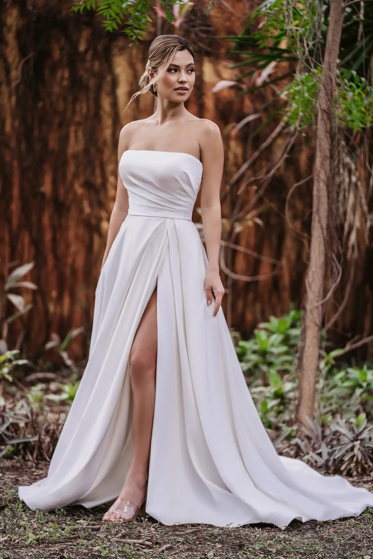 Allure Bridals wedding gown